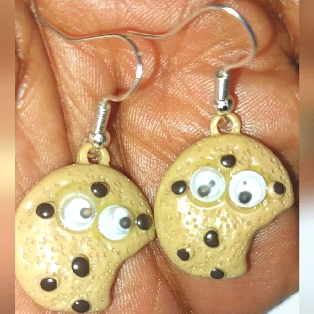 Super Cute Cookie earrings For Kids And Adults - Picture 4 of 6